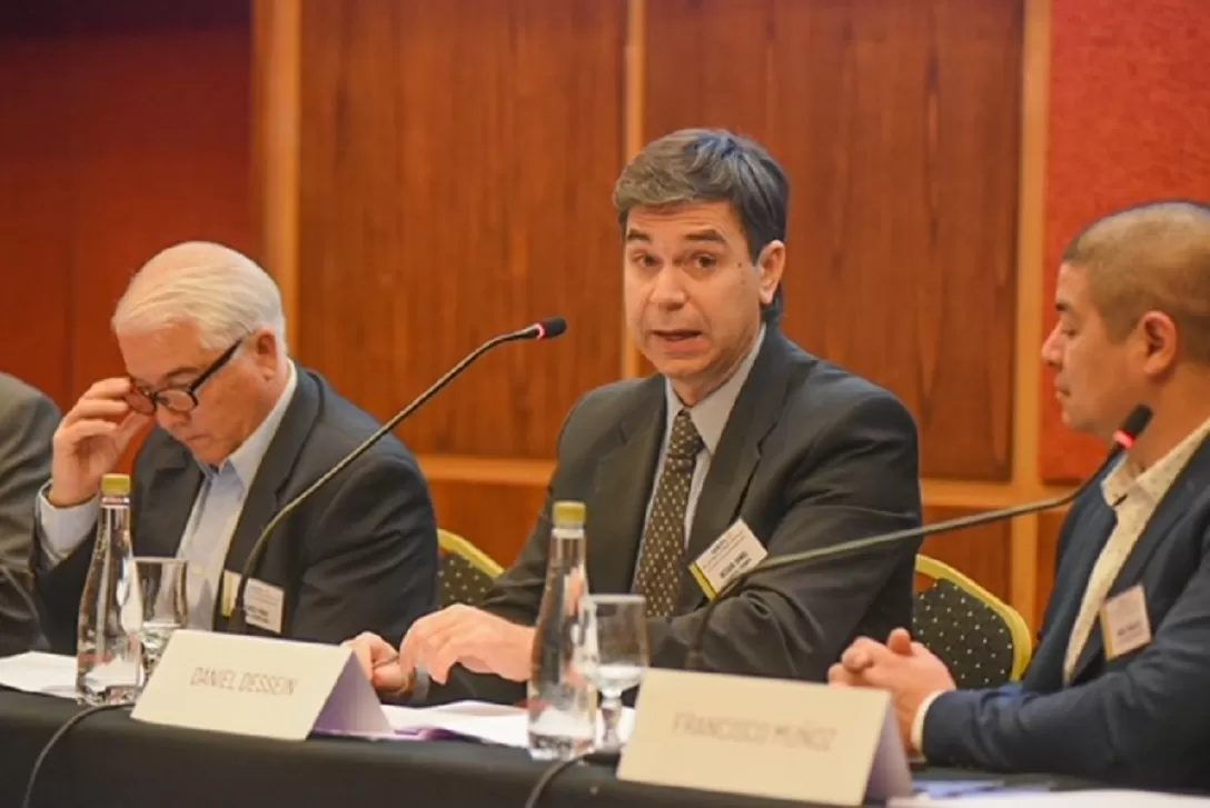 “Los medios argentinos dieron muestras notables de resiliencia y capacidad de adaptación frente a la crisis”, afirmó Daniel Dessein en la 60ª Asamblea de Adepa, en El Calafate.