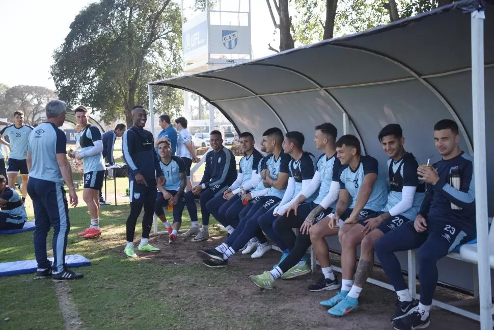 LA VIDA LES SONRÍE. Atlético vive un momento soñado; en el plantel saben que están en condiciones de lograr el título. 