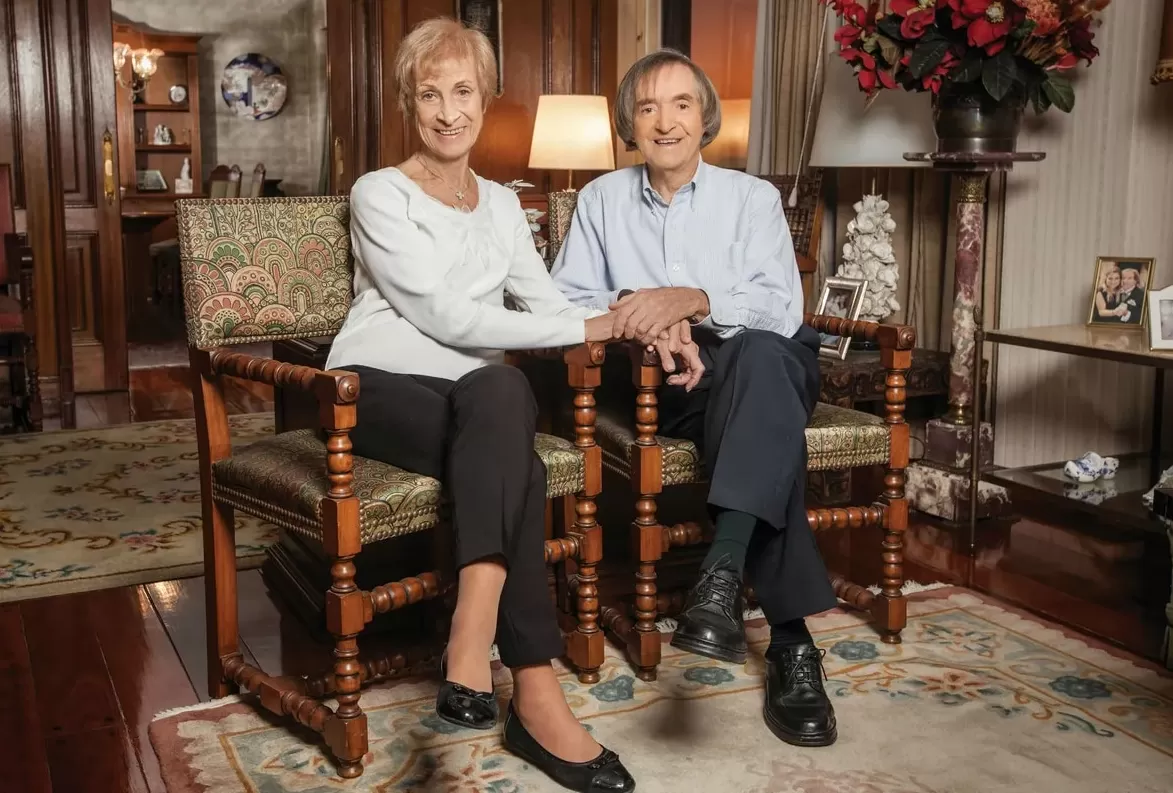 Carlitos Balá junto a su esposa Martha Venturiello