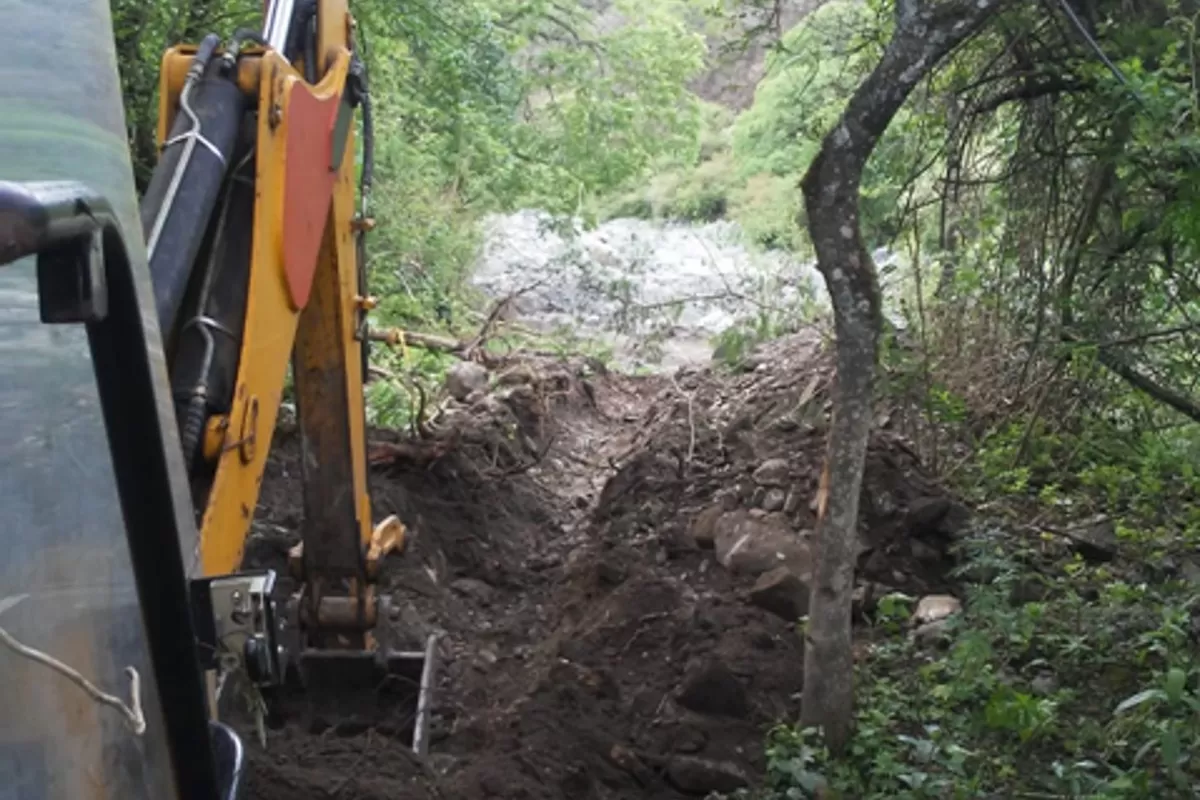 Avanzan las obras para mejorar el abastecimiento de agua potable en Raco