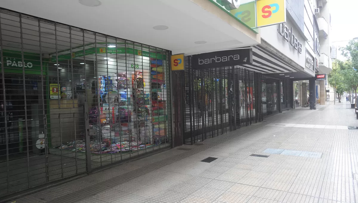 COMO UN FERIADO. Mañana los negocios de toda la provincia permanecerán cerrados.