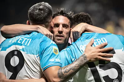 Brown de Adrogué-Belgrano, Racing-Unión y Atlético Tucumán-Estudiantes (LP), tres partidos imperdibles de la agenda de TV