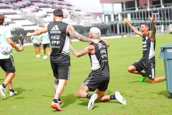 La selección argentina cierra ante su par de Jamaica la gira por Estados Unidos