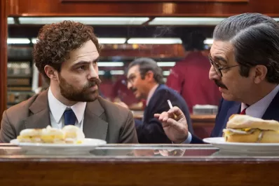 “Argentina, 1985”: Ricardo Darín hace gala en una perfecta combinación entre el drama judicial y la comedia