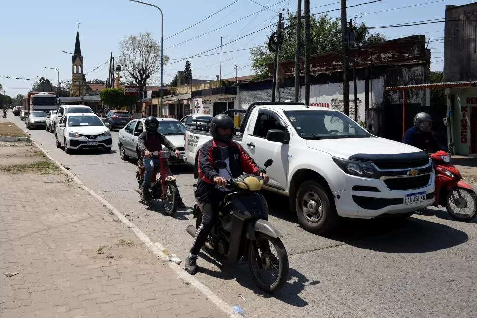 ARTERIA ABARROTADA. Funcionarios provinciales y municipales coinciden en que el Camino del Perú está saturado, pero que es una obra compleja. 