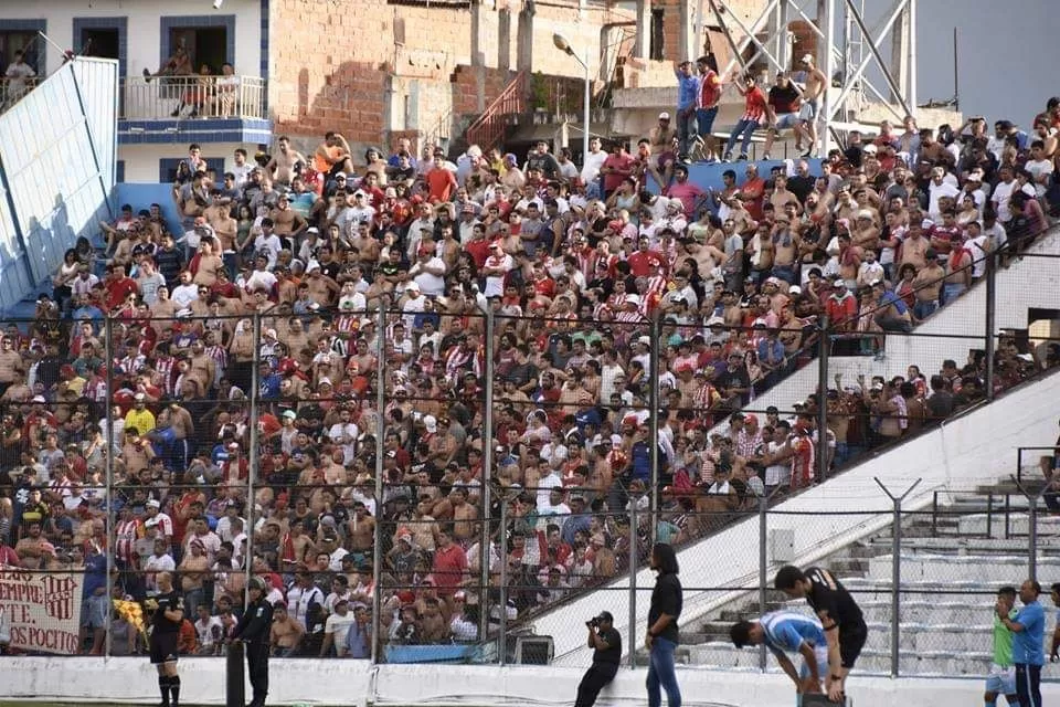 ANTECEDENTE. Los hinchas “Santos” no viajan desde abril, por Copa Argentina.  