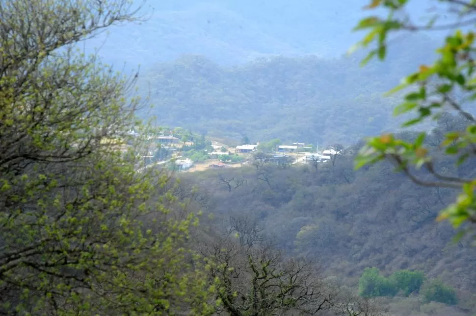 DESDE LAS ALTURAS. Parte de la villa de Raco se puede apreciar en los miradores de Sauce Yaco. 