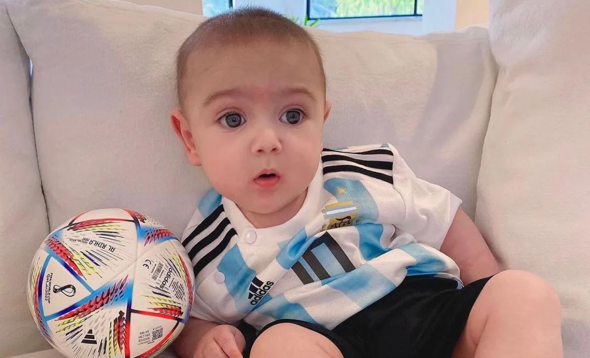 Francisco Fernández Yáñez alentando a la Selección Argentina