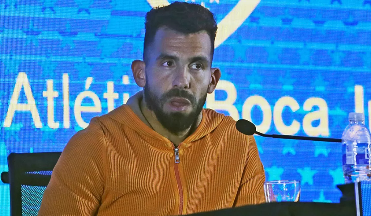 SIGUE. Carlos Tévez confirmó que continúa como DT de Rosario Central.