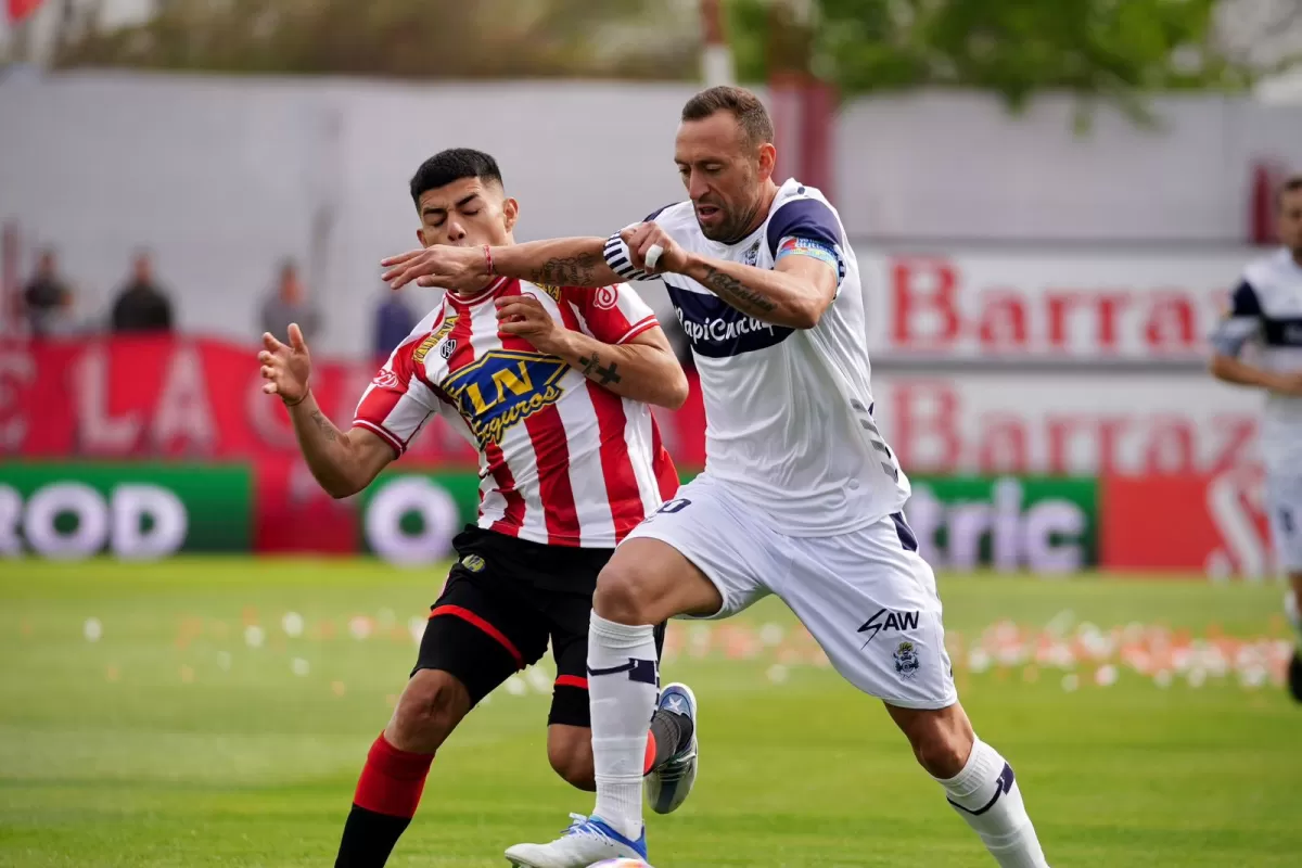 Cómo quedó la tabla de posiciones tras el empate de Gimnasia ante Barracas