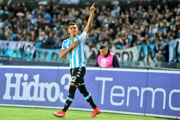 Racing le ganó un partidazo a Rosario Central y quedó a un punto de Atlético Tucumán