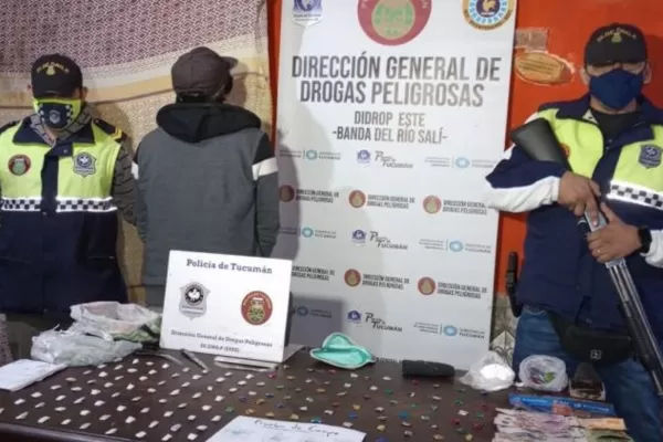 Detuvieron a cuatro hombres en tres allanamientos por venta de drogas