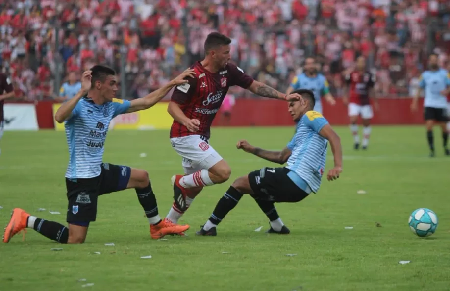 Imagen del último partido entre el Santo y el Lobo.