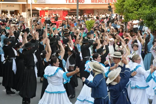 Más de 3.000 bailarines participaron en la 62° edición del Septiembre Musical