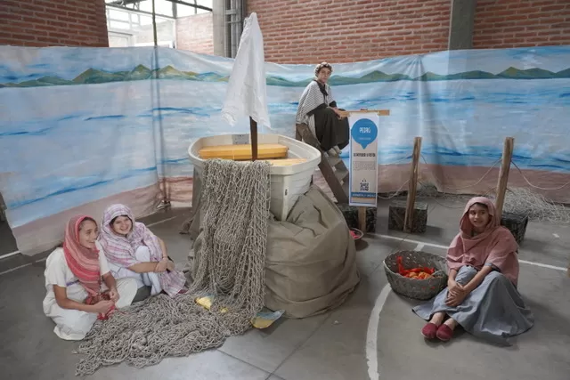 ESPACIO INTERACTIVO. Los personajes cuentan la historia bíblica. 