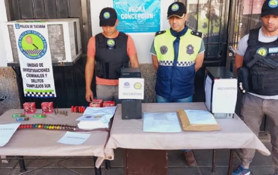 Investigan una causa de extorsión: allanaron una decena de viviendas el sábado