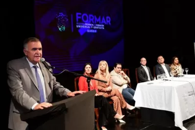 Jaldo: Formar muestra la importancia y la decisión de avanzar con la educación en Tucumán