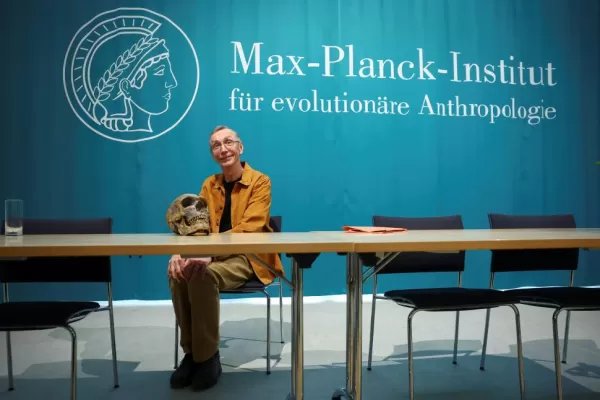 Nobel de Medicina: un cazador de ADN antiguo que logró lo imposible