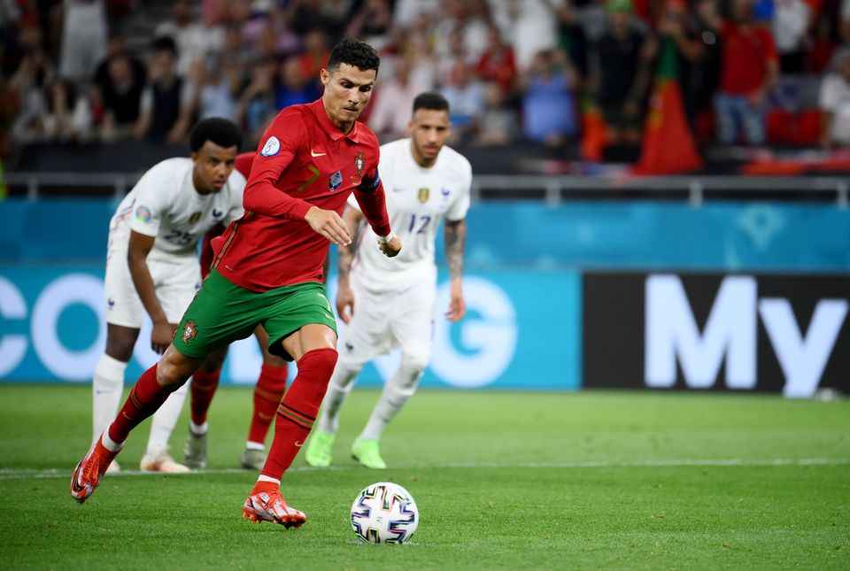 TOCADO. Cristiano, la gran carta de Portugal, no atraviesa su mejor momento.  