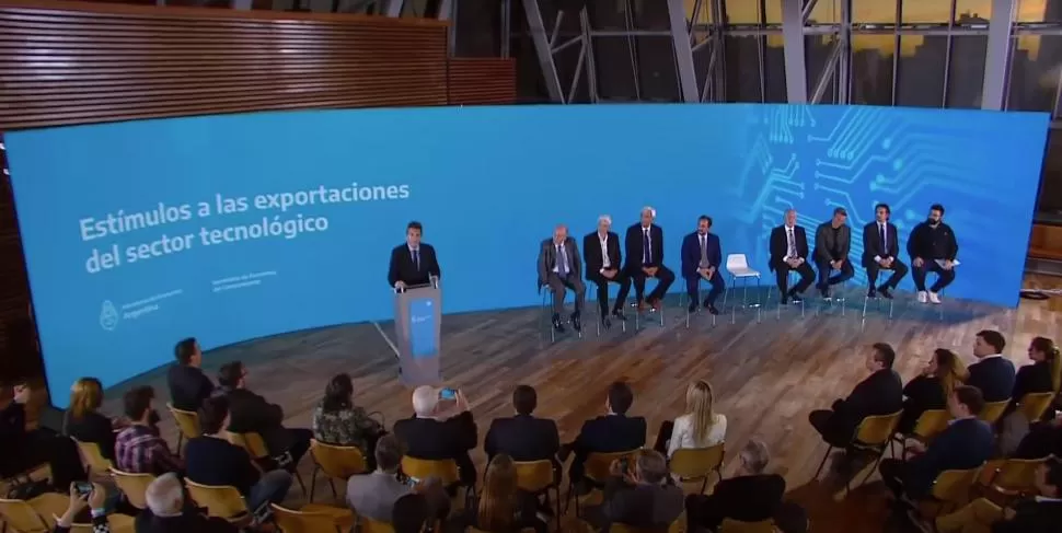 PARA 2023. Massa señaló que aspiran a que este sector se consolide como el tercer complejo exportador. 