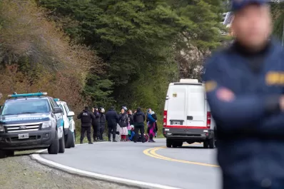 Desalojo en Villa Mascardi: nadie tiene un rasguño, resaltó el ministro Aníbal Fernández