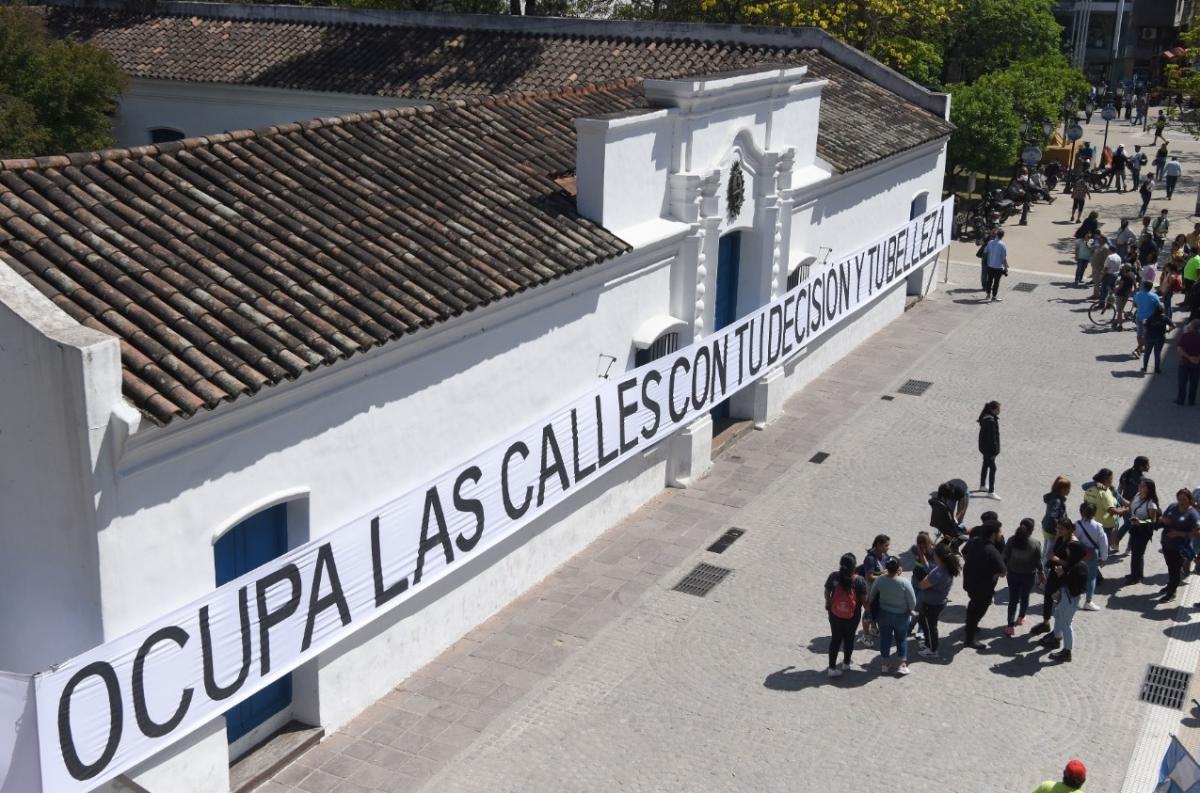 Un grupo de personas violentó la intervención artística en la Casa Histórica