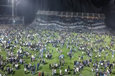 Confirman que una persona murió tras los incidentes en la cancha de Gimnasia