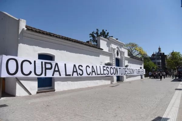 Cuando el arte ocupa la calle, viene el choque de sensibilidades