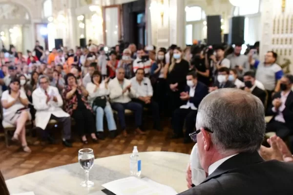 La Provincia adelantará el pago de la última cuota de las paritarias 2022