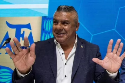 La arenga de Chiqui Tapia: No son 26, es un país entero detrás de la misma ilusión