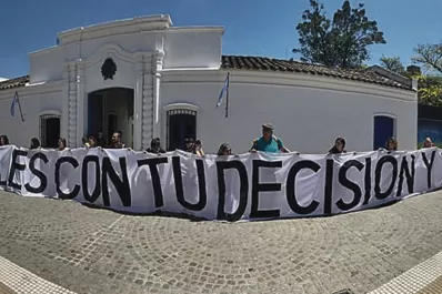 Repararon la obra dañada en la Casa Histórica.