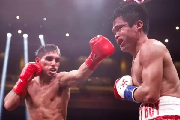 El Puma Martínez defiende por primera vez el título mundial supermosca en la revancha ante Ancajas