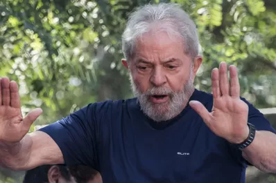 Brasil: Lula trató de genocida a Bolsonaro