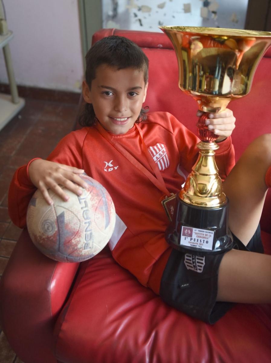 Un pequeño gesto que engrandece: la historia del jugador santito que consoló a los rivales