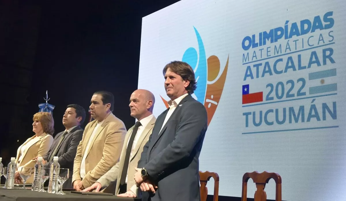 EVENTO. Mansilla participó del acto de apertura de las olimpíadas internacionales de matemáticas.