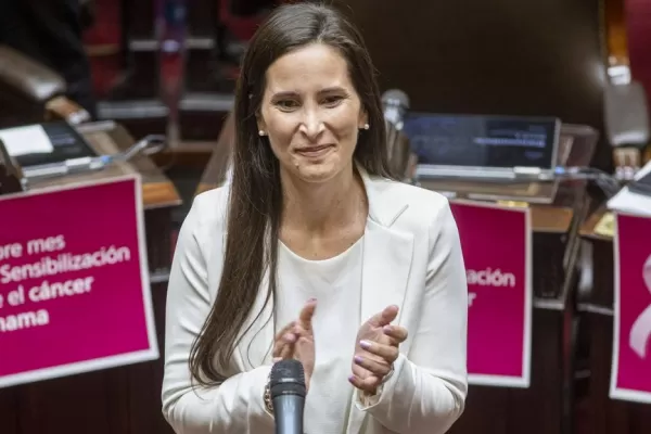 Micaela Morán asumió en la Cámara de Diputados, en reemplazo de Victoria Tolosa Paz