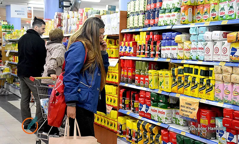 PARA EL MATE. En lo que va del año, la yerba se reajustó un 50%. 