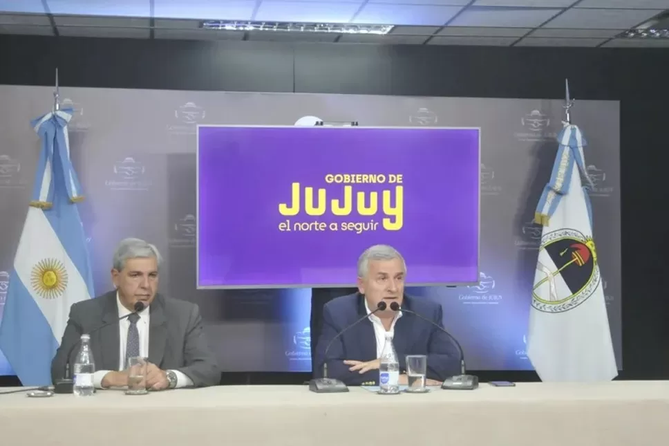 JUJUY DESDOBLA LAS ELECCIONES. Gerardo Morales brindó una conferencia de prensa junto a su vice Carlos Haquim.