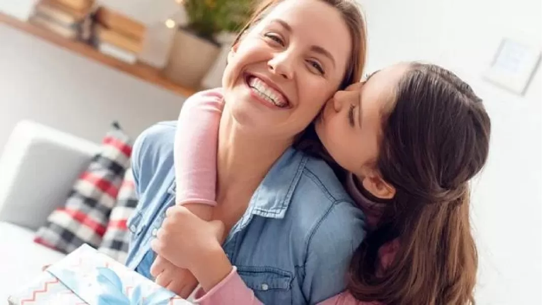 Últimas horas para aprovechar pensando en el Día de la Madre: qué bancos hacen descuento del 35 %