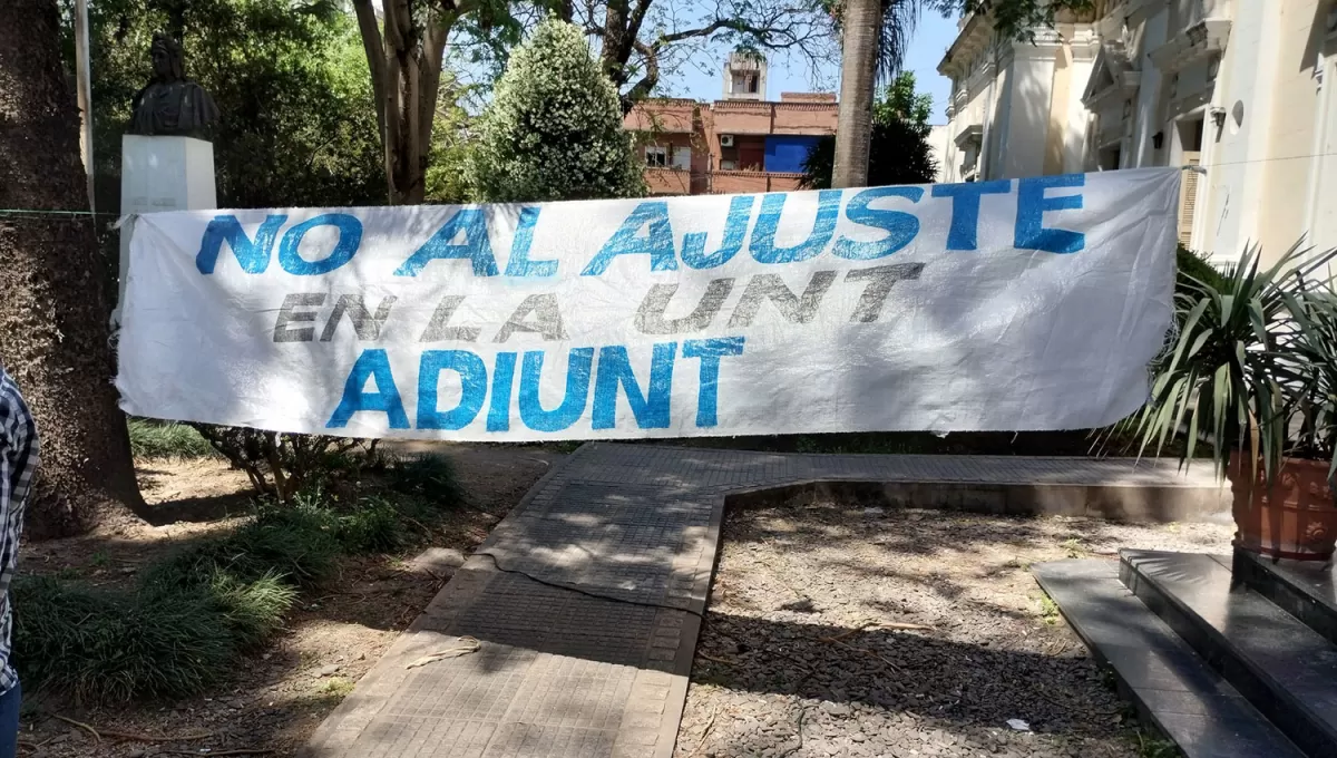 RECLAMO SALARIAL. Los docentes universitarios atraviesan un plan de lucha que comenzó con las paritarias y se extendió todo el año lectivo.