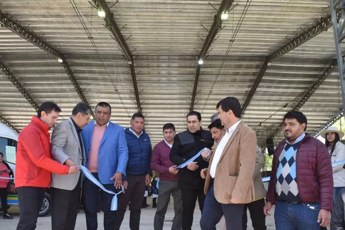 INAUGURACIÓN. Sergio Mansilla encabezó el acto en Tafí del Valle. Foto de Prensa HLT