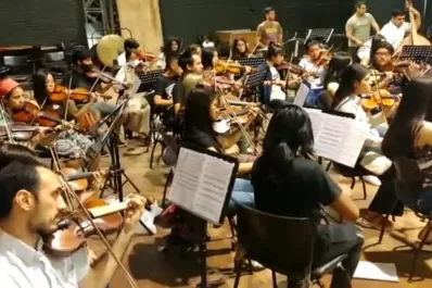 The Worms y la Orquesta Divino Niño, en tributo