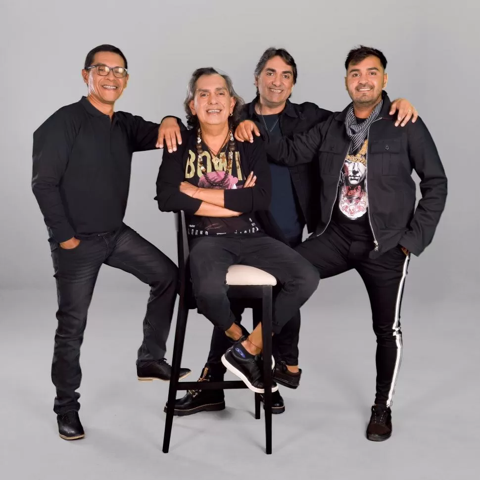 HOMBRES DE NEGRO. Los populares músicos salteños están de vuelta.  