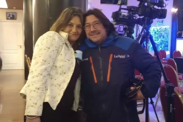 Una prima de Rudy Ulloa ganó el viaje a Qatar que sorteaba la Municipalidad de Río Gallegos