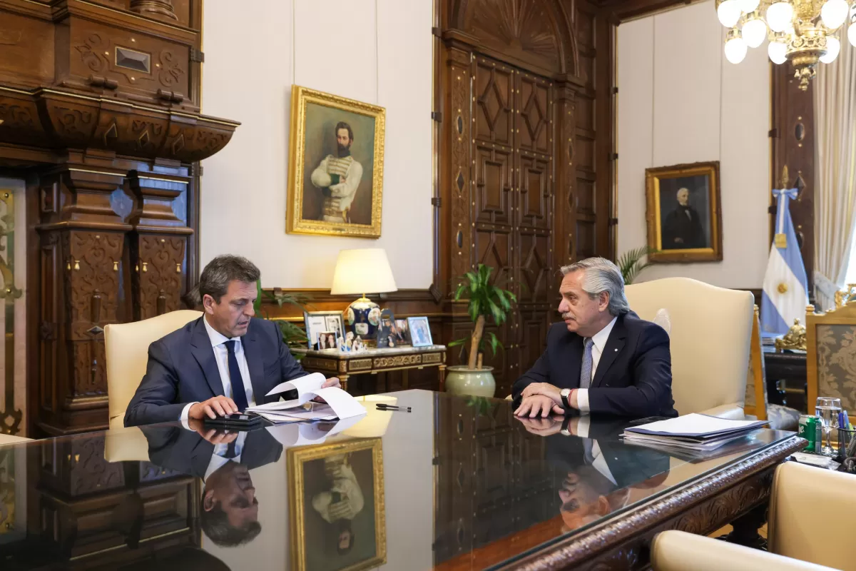 REUNIÓN ENTRE ALBERTO FERNÁNDEZ Y SERGIO MASSA. 