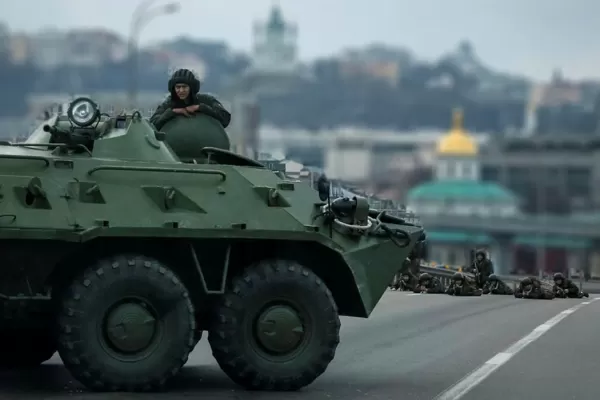 Guerra en Europa del este: Rusia bombardeó un gran depósito de combustibles en Ucrania