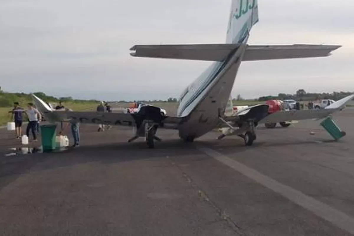 Una avioneta se accidentó al despegar en La Plata
