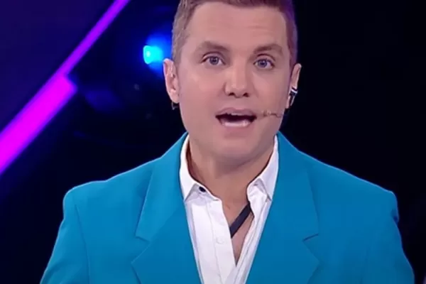 El grosero error de Santiago del Moro en plena gala de nominación en Gran Hermano