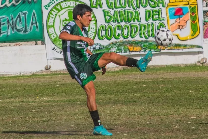 REGULARIDAD. Leandro Gómez es el volante ofensivo de Graneros  