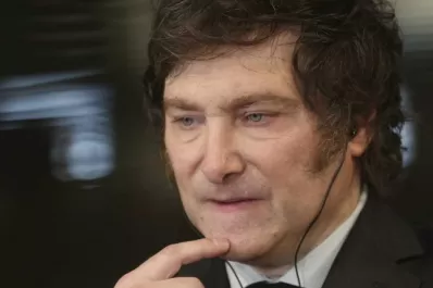 Tras el escándalo en Diputados, Milei arremetió contra Moreau: No cumple su rol